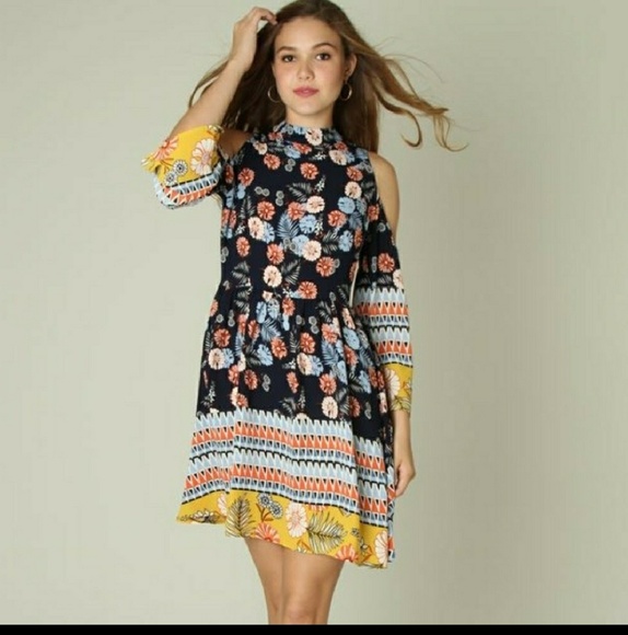 COLD SHOULDER FLORAL PRINT DRESS - Picture 2 of 4